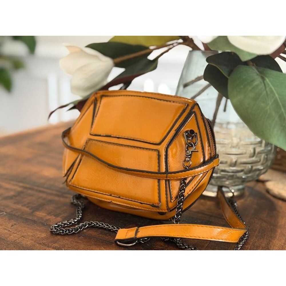 UNIQUE-Geometric Mustard Yellow Faux Leather Crossbody Chain Strap Purse